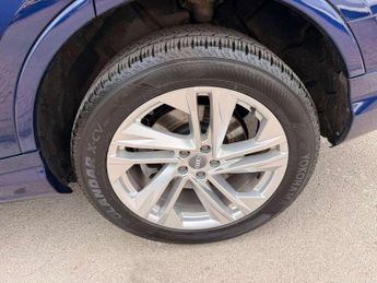 Audi Q7 55 TFSI e Quattro S Line 5dr Tiptronic