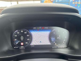 Volvo XC40 2.0 D3 R DESIGN 5dr Geartronic