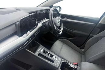 Volkswagen Golf 1.0 eTSI Life 5dr DSG