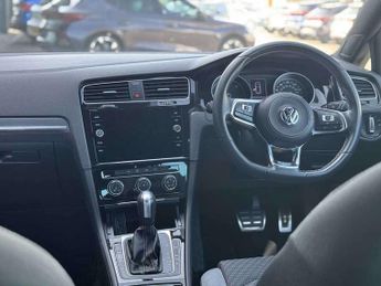 Volkswagen Golf 2.0 TDI R-Line 5dr DSG