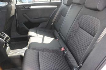Skoda Superb 2.0 TDI CR SE 5dr DSG