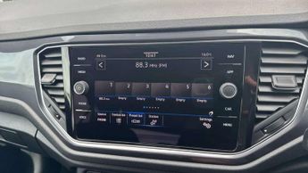 Volkswagen T-Roc 2.0 TDI R-Line 5dr DSG