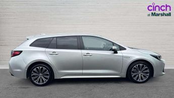 Toyota Corolla 2.0 VVT-i Hybrid Design 5dr CVT