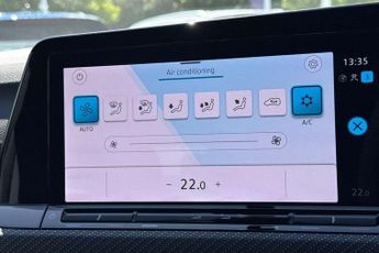 Volkswagen Golf 1.5 eTSI 150 R-Line 5dr DSG