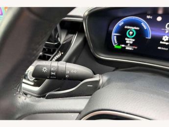 Toyota Corolla 2.0 Hybrid Design 5dr CVT