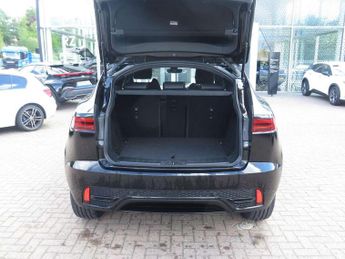 Jaguar E-Pace 2.0 D165 R-Dynamic S 5dr Auto
