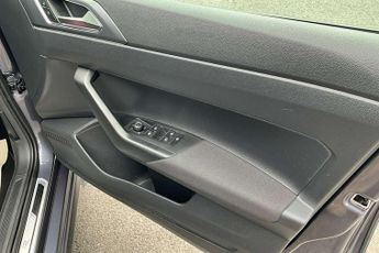 Volkswagen Polo 1.0 TSI 110 R-Line 5dr DSG