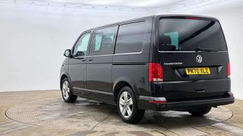 Volkswagen Transporter 2.0 TDI 150 Highline Kombi Van DSG