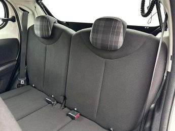 Peugeot 108 1.0 72 Active 5dr 2-Tronic