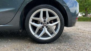 SEAT Ibiza 1.0 TSI 110 FR [EZ] 5dr DSG