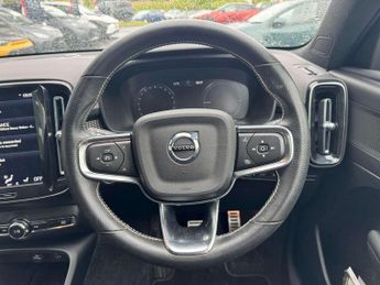 Volvo XC40 1.5 T4 Recharge PHEV R DESIGN 5dr Auto