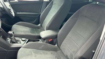Volkswagen Tiguan 2.0 TDI 4Motion Elegance 5dr DSG