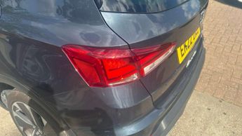 SEAT Arona 1.0 TSI 110 FR Sport 5dr DSG