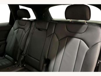 Audi Q7 55 TFSI Quattro S Line 5dr Tiptronic