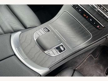 Mercedes-Benz GLC GLC 300d 4Matic AMG Line Premium Pls 5dr 9G-Tronic