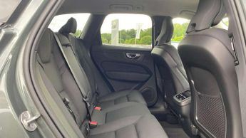 Volvo XC60 2.0 B5P Plus Dark 5dr AWD Geartronic