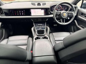 Porsche Cayenne E-Hybrid 5dr Tiptronic S