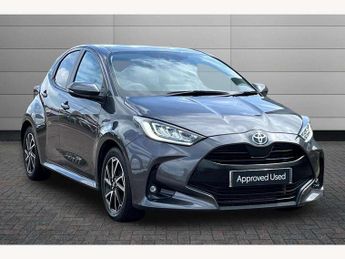 Toyota Yaris 1.5 Hybrid Design 5dr CVT