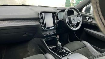 Volvo XC40 2.0 T4 R DESIGN 5dr AWD Geartronic