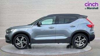 Volvo XC40 2.0 T4 R DESIGN 5dr AWD Geartronic