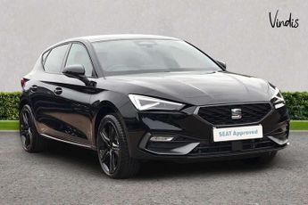 SEAT Leon 1.5 eTSI 150 FR Black Edition 5dr DSG [DAP]