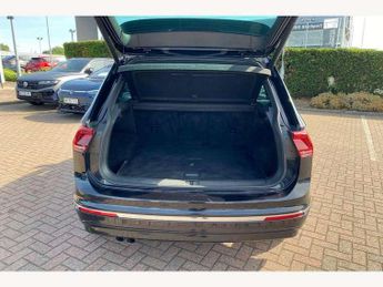 Volkswagen Tiguan 2.0 TDi 150 R-Line Tech 5dr DSG