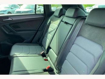 Volkswagen Tiguan 2.0 TDi 150 R-Line Tech 5dr DSG
