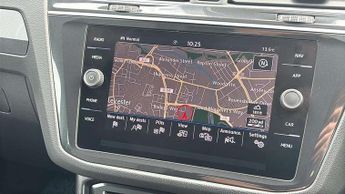Volkswagen Tiguan 2.0 TSi 230 4Motion SEL 5dr DSG