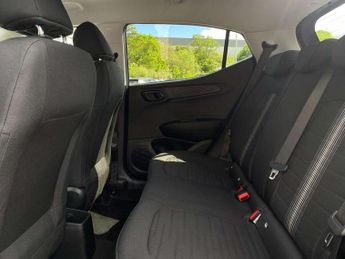 Hyundai i10 1.2 MPi Premium 5dr Auto