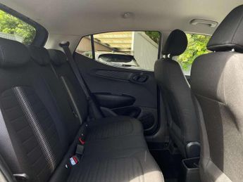 Hyundai i10 1.2 MPi Premium 5dr Auto