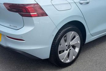 Volkswagen Golf 1.5 TSI 204 Match eHybrid 5dr DSG