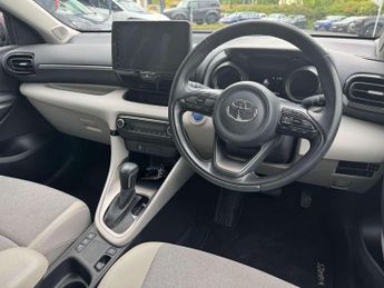 Toyota Yaris 1.5 Hybrid Excel 5dr CVT