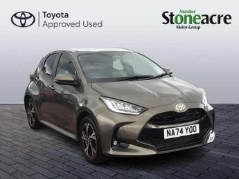 Toyota Yaris 1.5 Hybrid Design 5dr CVT