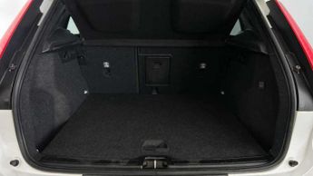 Volvo XC40 1.5 T4 Recharge PHEV R DESIGN 5dr Auto