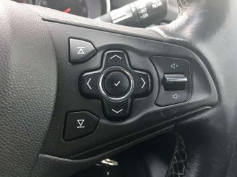 Vauxhall Astra 1.4T 16V 150 SRi Nav 5dr Auto