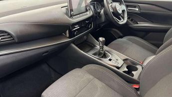 Nissan Qashqai 1.3 DiG-T MH Acenta Premium 5dr