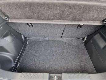 Suzuki Swift 1.2 Mild Hybrid Motion 5dr CVT