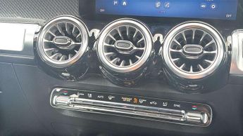 Mercedes-Benz GLB GLB 220d 4Matic AMG Line Premium + 5dr 8G-Tronic