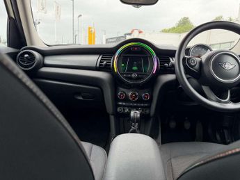 MINI Hatchback 1.5 Cooper Classic 5dr Auto