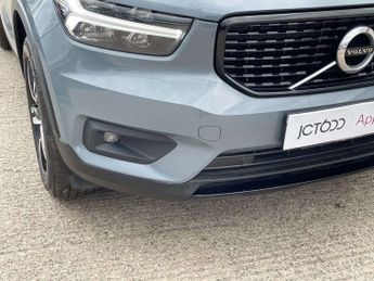 Volvo XC40 1.5 T3 [163] R DESIGN 5dr Geartronic