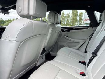 Porsche Macan S 5dr PDK