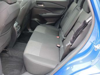 Nissan Qashqai 1.3 DiG-T MH 158 N-Connecta 5dr Xtronic