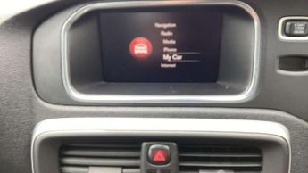 Volvo V40 T2 [122] Momentum Nav Plus 5dr Geartronic