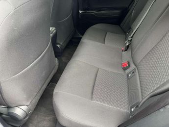 Toyota C-HR 1.8 Hybrid Design 5dr CVT