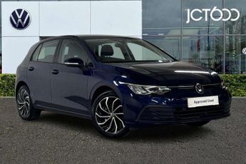 Volkswagen Golf 1.5 TSI Life 5dr