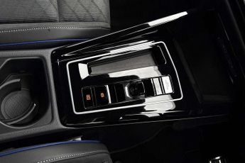 Volkswagen Golf 2.0 TDI 150 Black Edition 5dr DSG