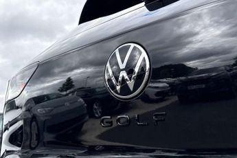 Volkswagen Golf 2.0 TDI 150 Black Edition 5dr DSG