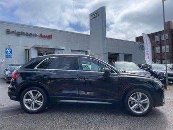 Audi Q3 45 TFSI e S Line 5dr S Tronic