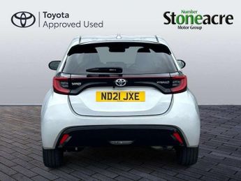 Toyota Yaris 1.5 Hybrid Dynamic 5dr CVT