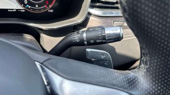Jaguar F-Pace 2.0 D200 R-Dynamic HSE 5dr Auto AWD